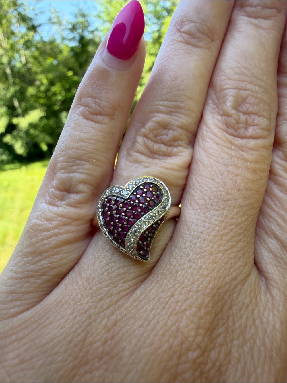 10K Gold Natural Thai Ruby & Diamond Heart Ring